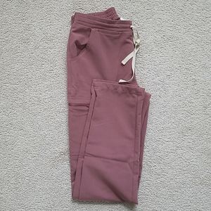 XS Tall Mauve Figs Yola